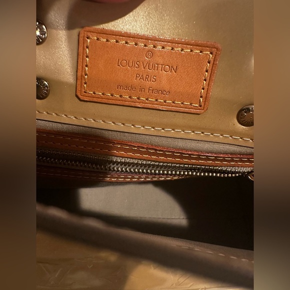 Louis Vuitton bag - Picture 9 of 13